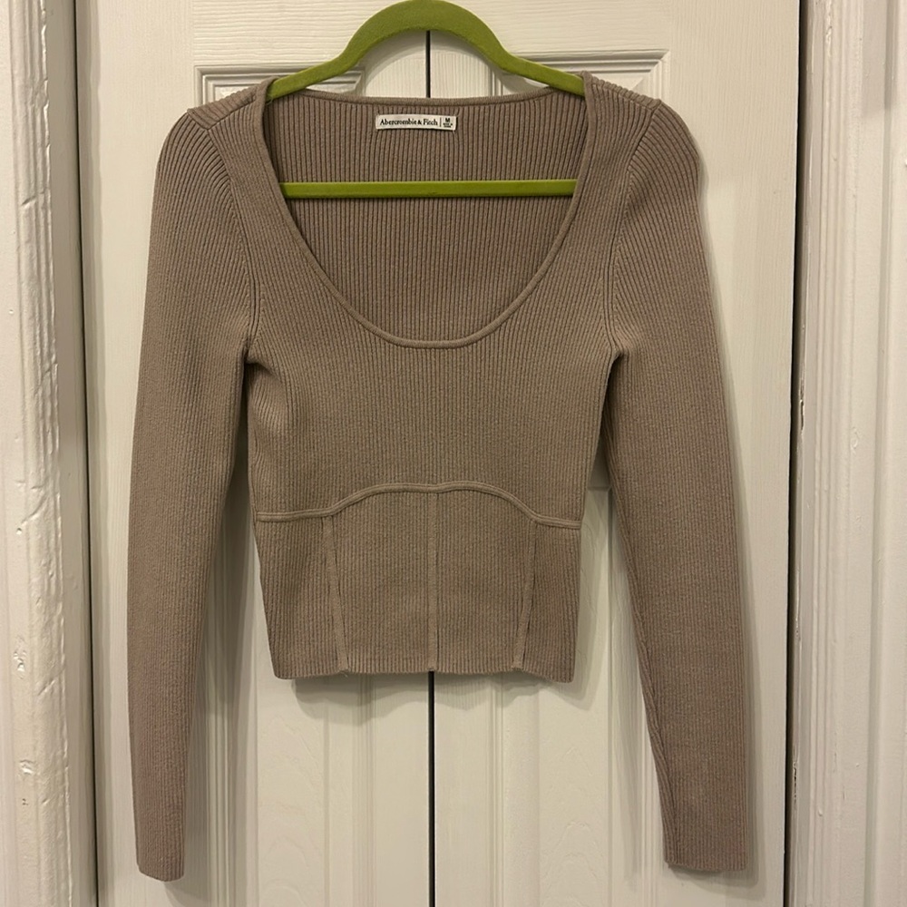 Abercrombie top